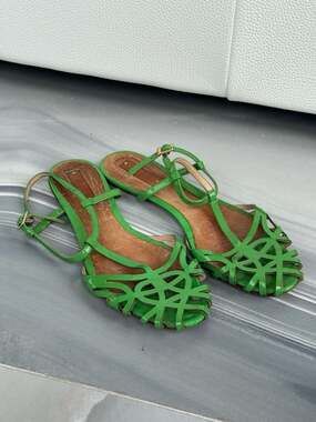 Schutz Green Patent Leather Cage Flat Sandals Size 10B-41